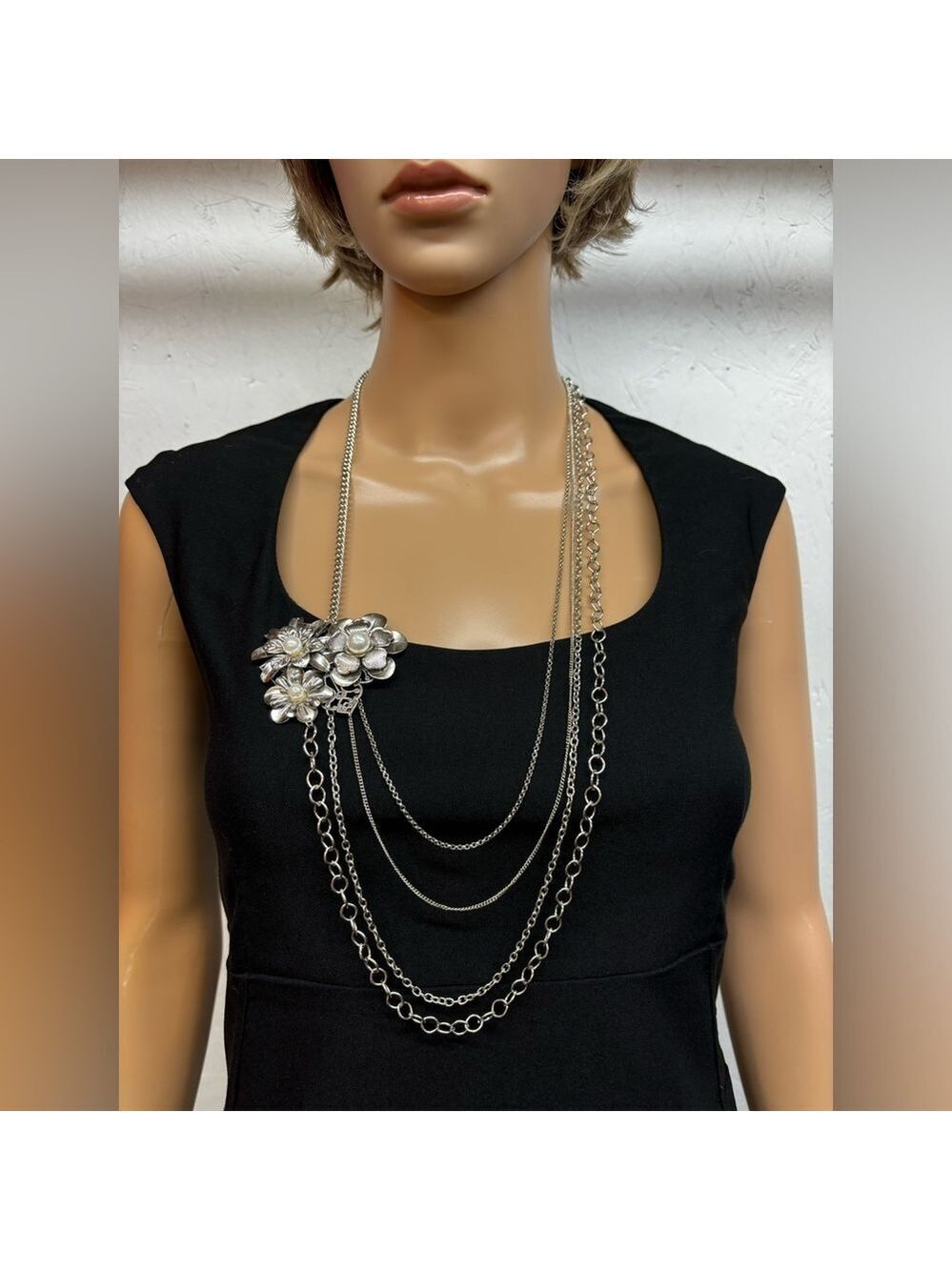 Multi strand statement large flower necklace